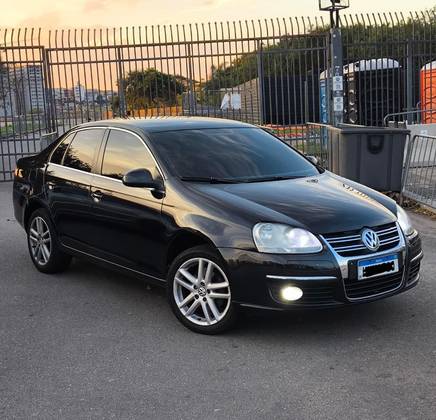 VOLKSWAGEN JETTA 2.5 I 20V 170CV GASOLINA 4P TIPTRONIC VOLKSWAGEN JETTA 2.5 I 20V 170CV GASOLINA 4P TIPTRONIC